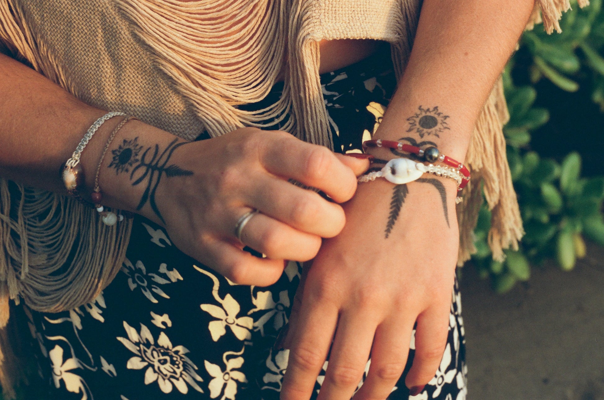 Money Cowrie Beaded Bracelet