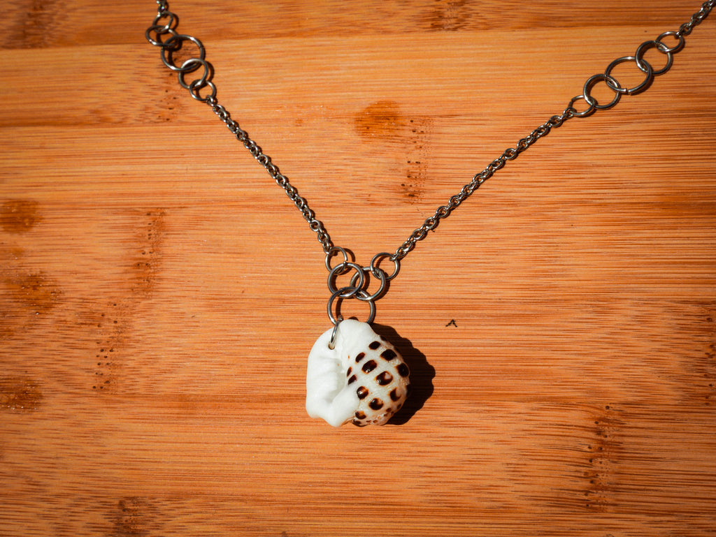 Drupe Necklace