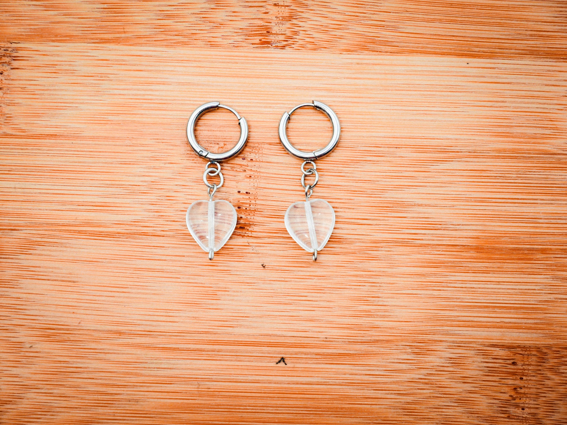 14mm Heart Huggies
