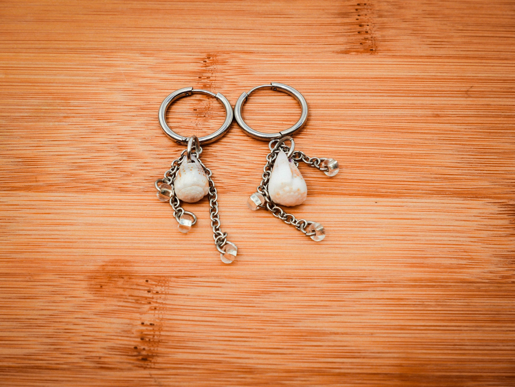20mm Cone Shell Huggies