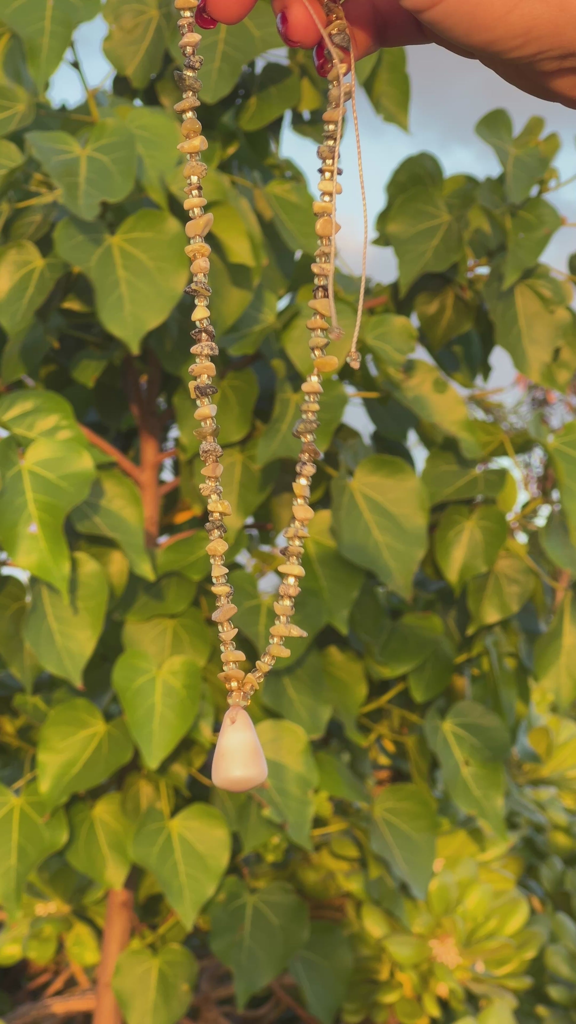 Cone Shell Agate Necklace